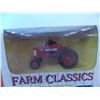 Image 4 : Case 1690 Tractor 1:32 + Farmall Tractor 1:43