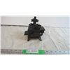 Image 1 : Queen Miniature Cast iron stove