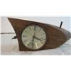 Image 2 : Westclox Wooden mantle clock - electric