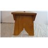 Image 4 : Wooden Step stool