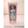 Image 1 : Art deco doll in box
