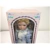 Image 2 : Art deco doll in box
