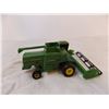 Image 4 : (2) Miniature Diecast Farm Equipment 1:64