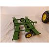 Image 5 : Diecast John Deere 5020 Tractor w/ Accessory and Broken John Deere Tractor 1:16