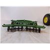 Image 6 : Diecast John Deere 5020 Tractor w/ Accessory and Broken John Deere Tractor 1:16