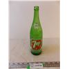Image 1 : 28 oz Glass 7UP Bottle