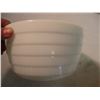 Image 4 : Pyrex casserole dish (no lod) + ribbed milk glass large bowl