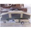 Image 3 : Greenlight Hitch & Tow 1970 Ford F-150 & Pop-up Camper