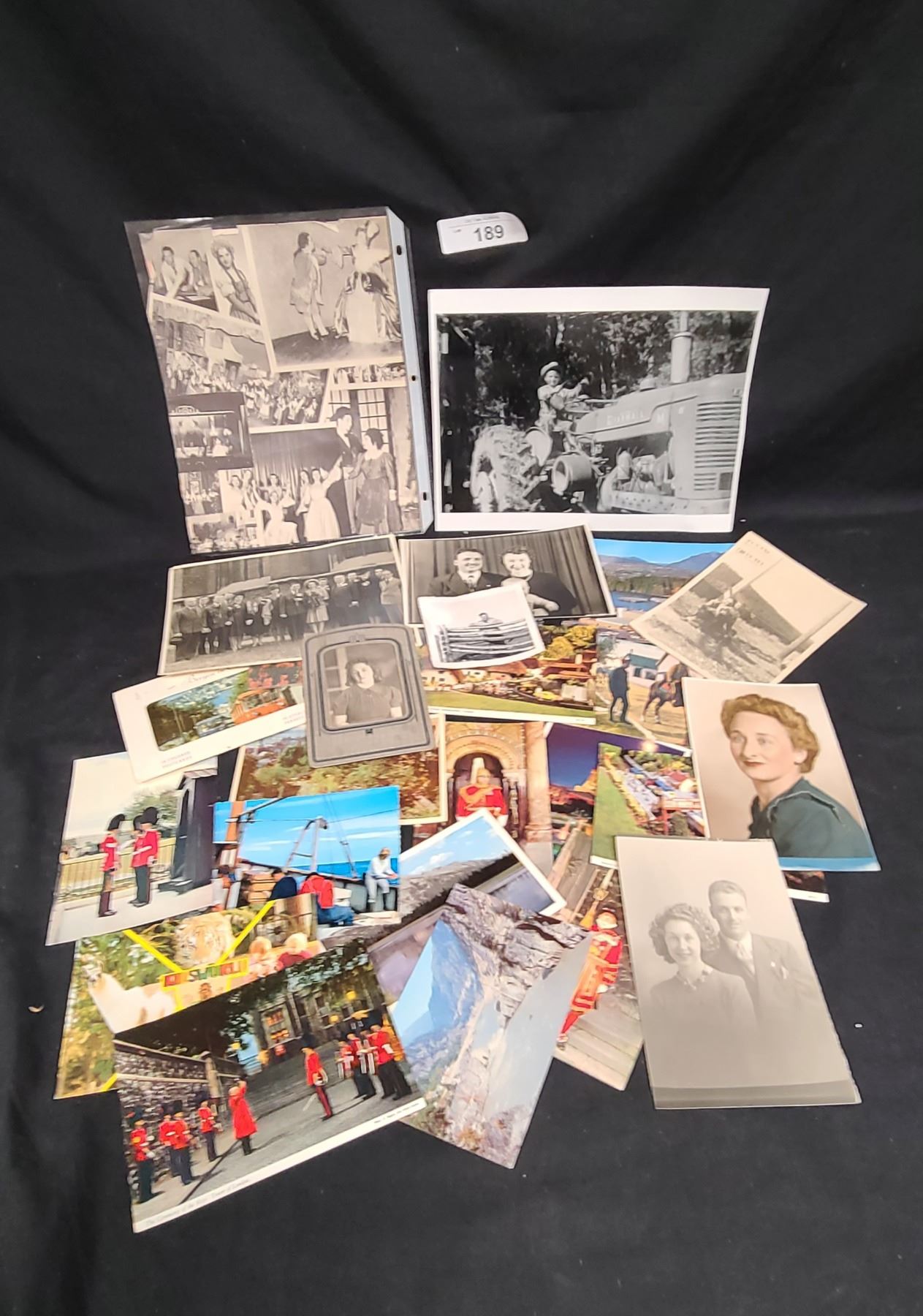 LARGE COLLECTION VINTAGE POSTCARDS & PHOTOS