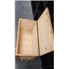 Image 2 : VINTAGE MILITARY SHIPPING CRATE