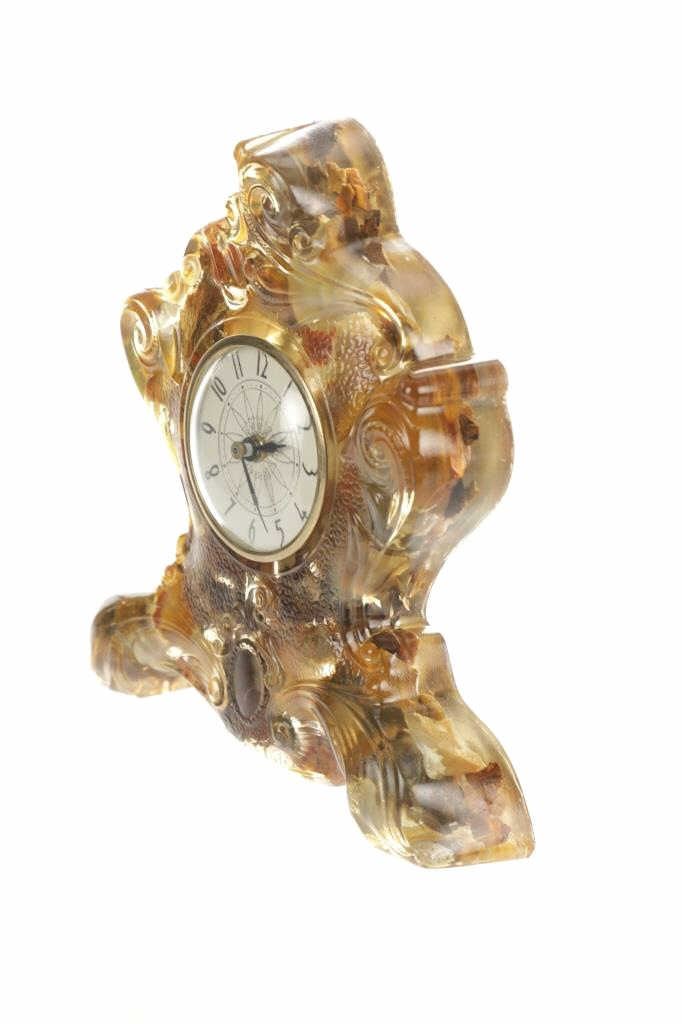 MidCentury Lanshire Vomit Clock, Native American