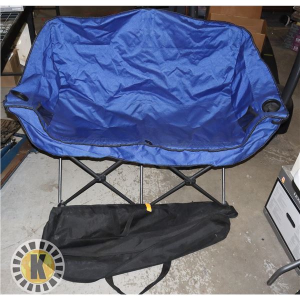 BLUE DOUBLE CAMP CHAIR IN BLACK BAG