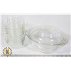Image 1 : BOX OF PYREX SERVING DISHES