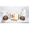 Image 1 : LOT OF 3 DECORATIVE PIECES BIRDS AND BOOK