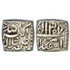 Image 1 : Mughals: Akbar (1556-1605 AD), silver square rupee, mintless type, Isfandarmunz 37, KM 90.1, 11.38g.