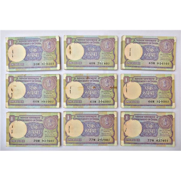 Paper Money: 1 rupee, full packet of 100 notes (27), 1992, Montek Singh Ahluwalia, (27 packets)