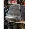 Image 3 : LOT OF BLACK PLASTIC SHELVING