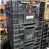 Image 2 : 5 BLACK STACKING CRATES