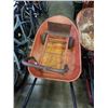 Image 2 : METAL GARANT WHEEL BARROW WITH CONVERTIBLE DOLLY