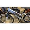 Image 3 : WHITE NORCO BIKE