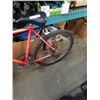 Image 2 : RED NISHIKI BIKE