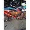 Image 4 : RED NISHIKI BIKE