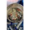 Image 2 : TOTE OF CONCRETE ANCHORS, LAG BOLTS, BOLTS