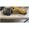 Image 3 : DEWALT 20VMAX CORDLESS TOOL SET - INCLUDES BRUSHLESS 1/4 INCH IMPACT GUN, 1/4 INCH IMPACT DRIVER, 1/
