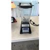 Image 2 : BLENDTEC TOTAL BLENDER CLASSIC WORKING