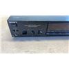 Image 8 : DENON COMPACT DISC PLAYER DCD-520 AND SONY A/V CONTROL CENTER STR-AV210 BOTH WORKING