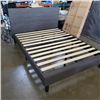 Image 1 : MODERN QUEENSIZE PLATFORM BEDFRAME