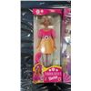 Image 2 : 3 BARBIES IN BOXES - JEWEL HAIR MERMAID, FASHION AVENUE AND STYLE BARBIE