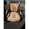 Image 8 : STEP ENDTABLE, WOOD ART AND NEEDLEPOINT CHAIR