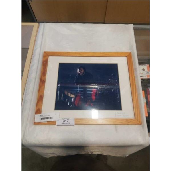 AUTHENTIC KENDRICK LAMAR AUTOGRAPHED PHOTO IN FRAME W/ CERITIFCATE OF AUTHENTICITY