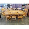 Image 1 : WINNERS OAK DINING TABLE WITH 2 LEAFS AND 8 CHAIRS