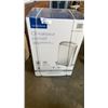 Image 1 : INSIGNIA 14,000 BTU PORTABLE AIR CONDITIONER - RETAIL $679