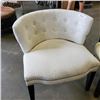 Image 2 : 2 ACCENT CHAIRS