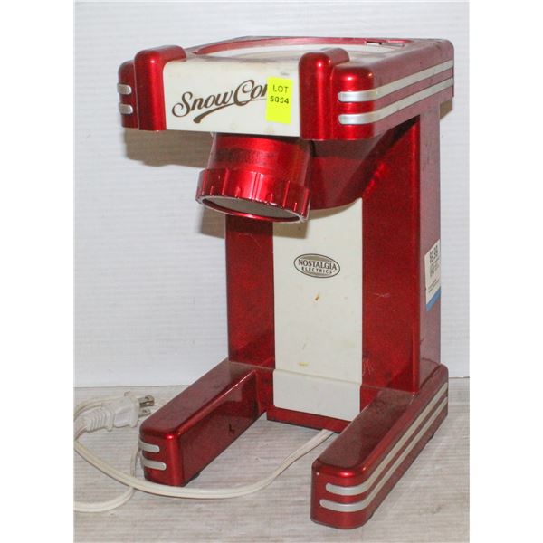 NOSTALGIA ELECTRIC SNOW CONE MACHINE AS IS