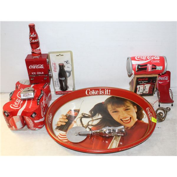 COCA COLA TRAY WITH 10 VARIOUS COLLECTIBLES
