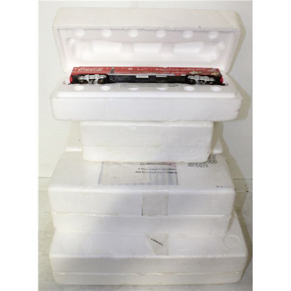 COLLECTIBLE 6 PIECE COCA COLA TRAIN SET