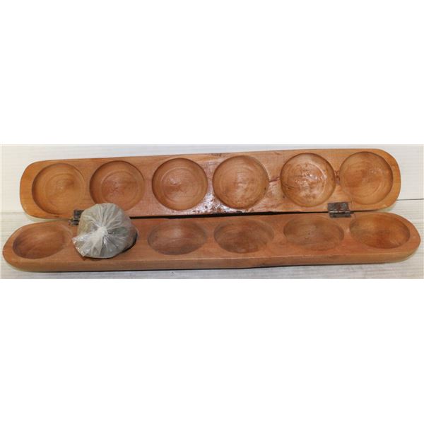 WOODEN CASE WITH COMES WITH BAG OF BEADS