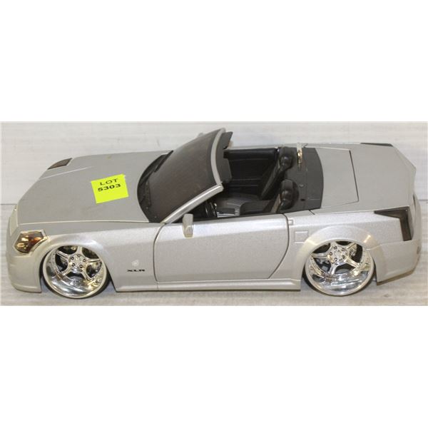 HOTWHEELS CADILLAC XLR
