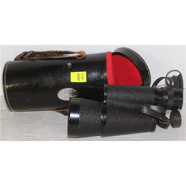 ANTIQUE SINGLE BINOCULAR IN CASE