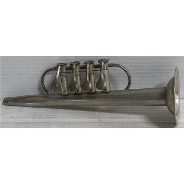 METAL TOY TRUMPET