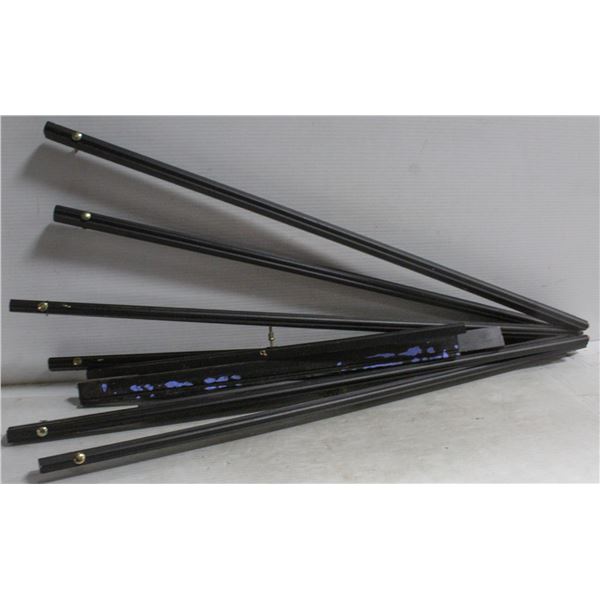 2 WOODEN ARTWORK STANDS