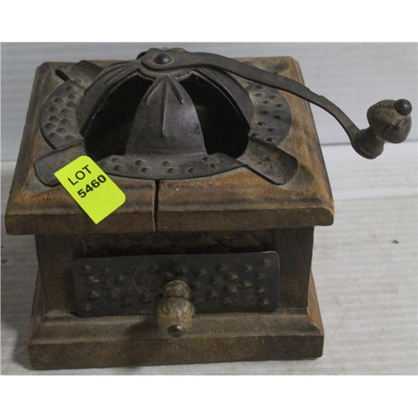 ANTIQUE WINDING ASHTRAY