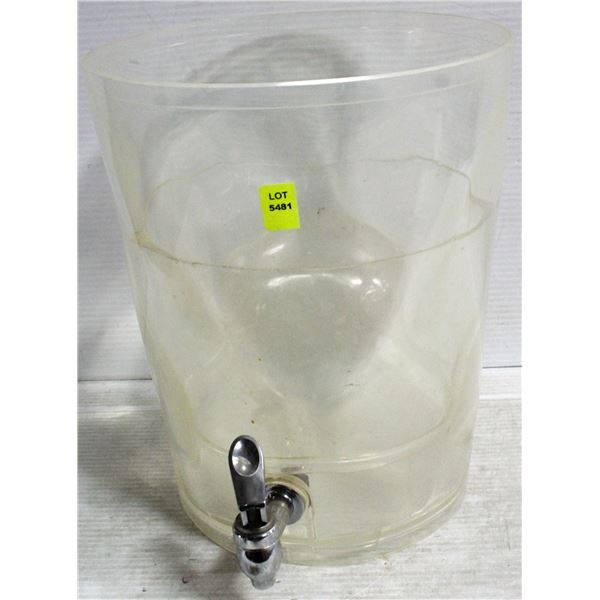 PLASTIC DRINK DISPENSER