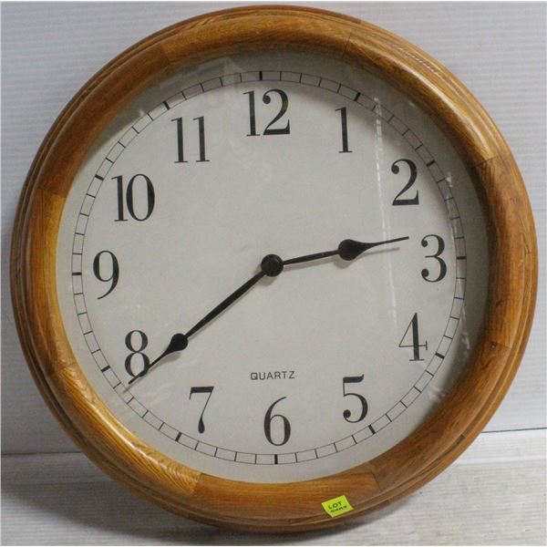 WOODEN CLOCK