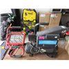 Image 1 : 1.5 HP Compressor & 1 Work Light