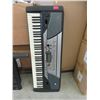 Image 1 : Yamaha PSR-GX76 Electric Keyboard